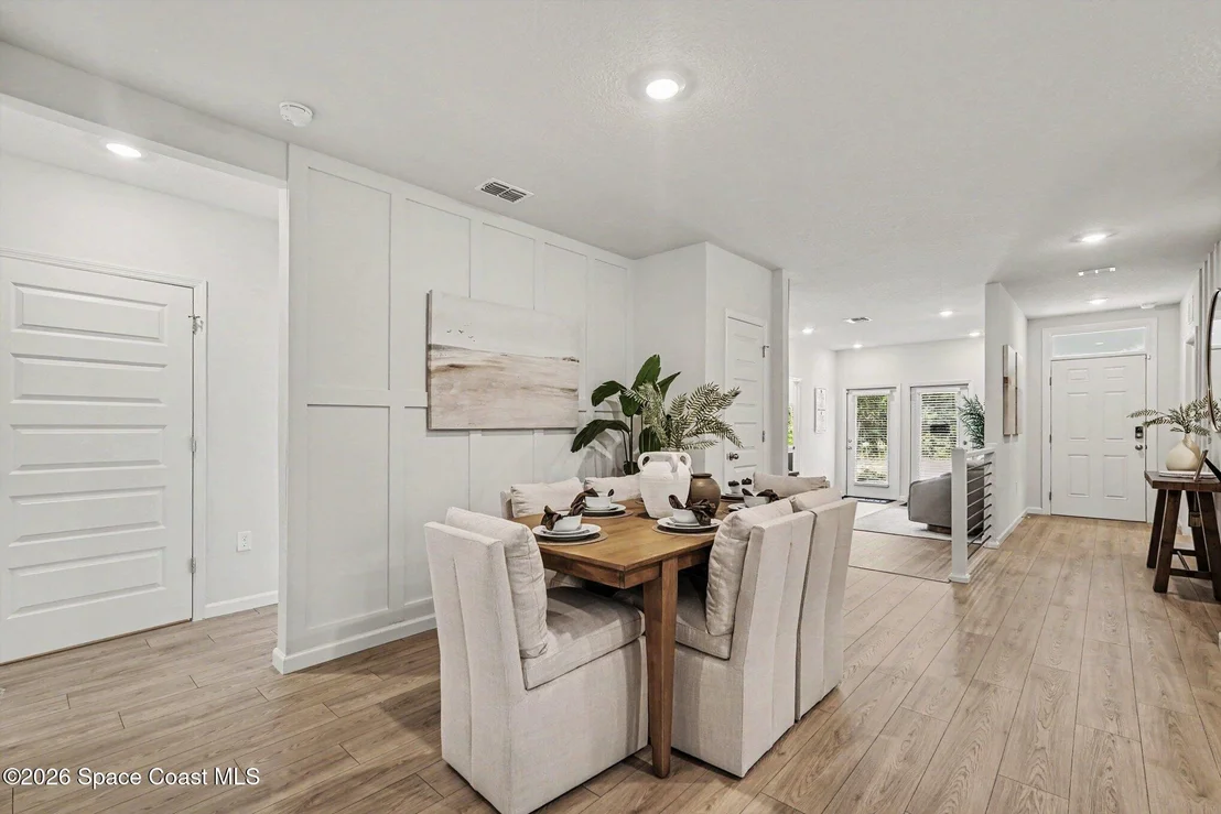Photo of 1653 Garabaldi Circle SE