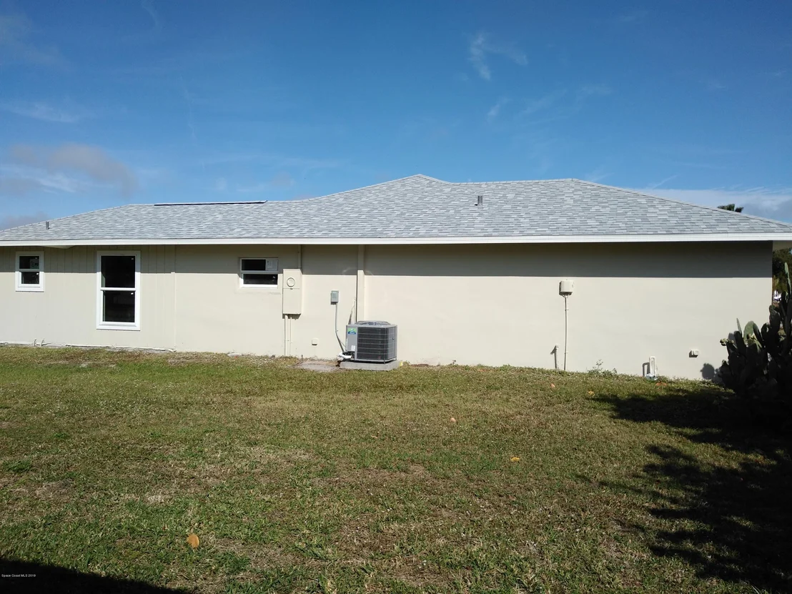 Photo of 1194 Cotton Road NE