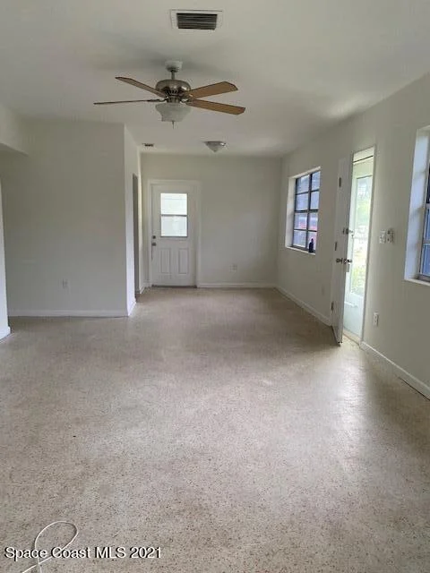 Photo of 810 Glenmore Circle