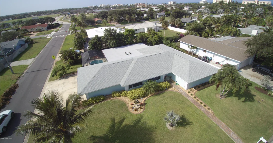 Photo of 484 Oak Ridge Drive