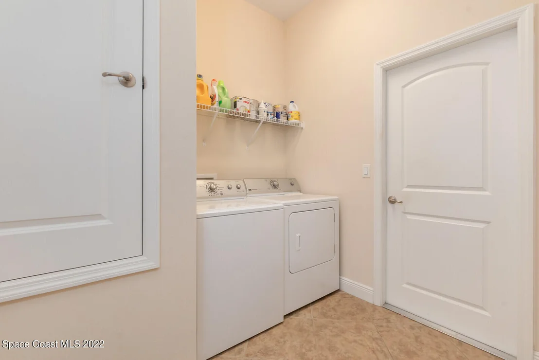 Photo of 146 Ashbury Boulevard