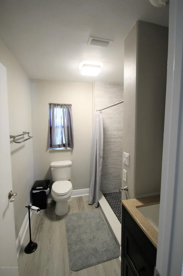 Photo of 305 Vesta Circle