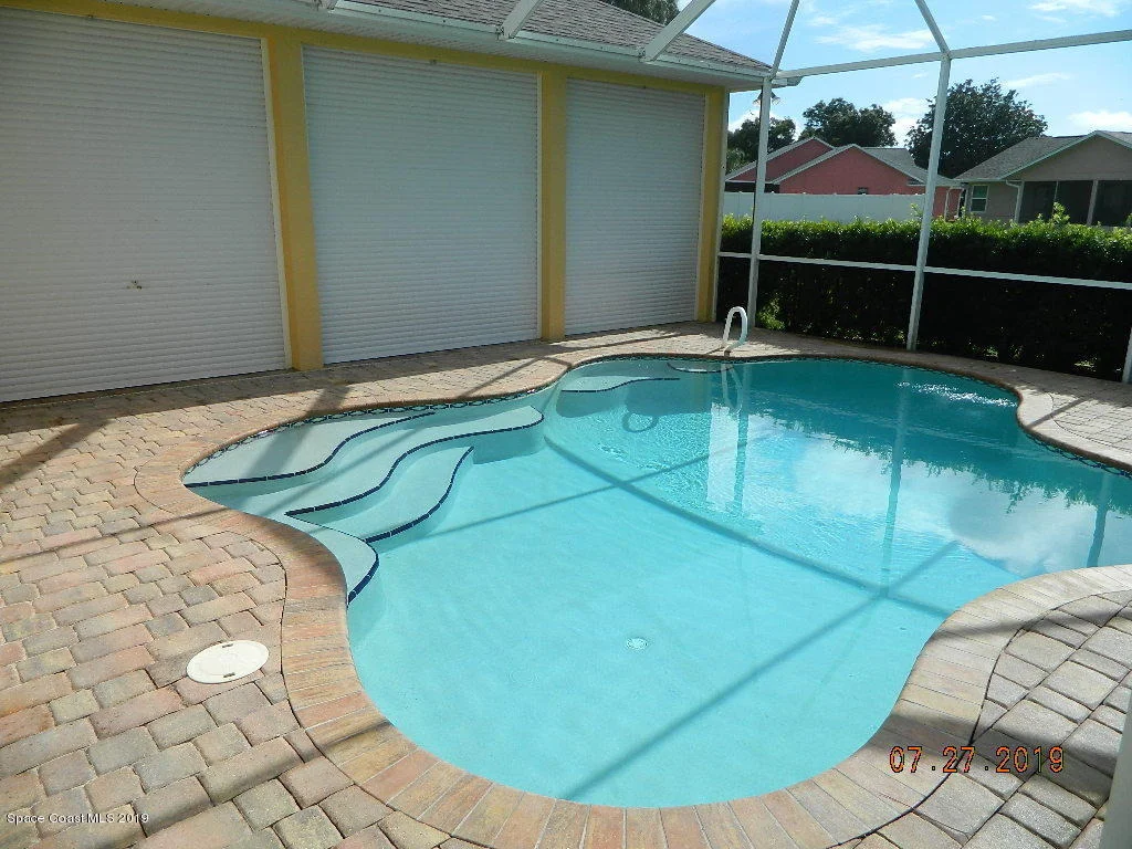Photo of 816 Topaz Drive