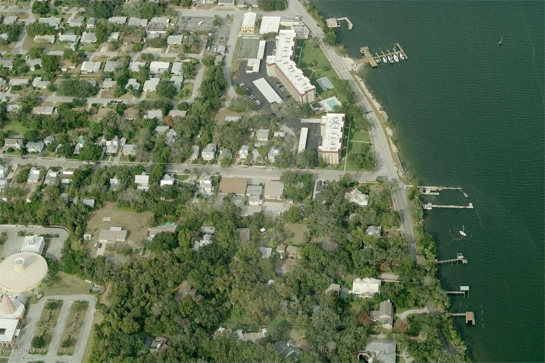 Photo of Unit 405A at 1025 Rockledge Drive