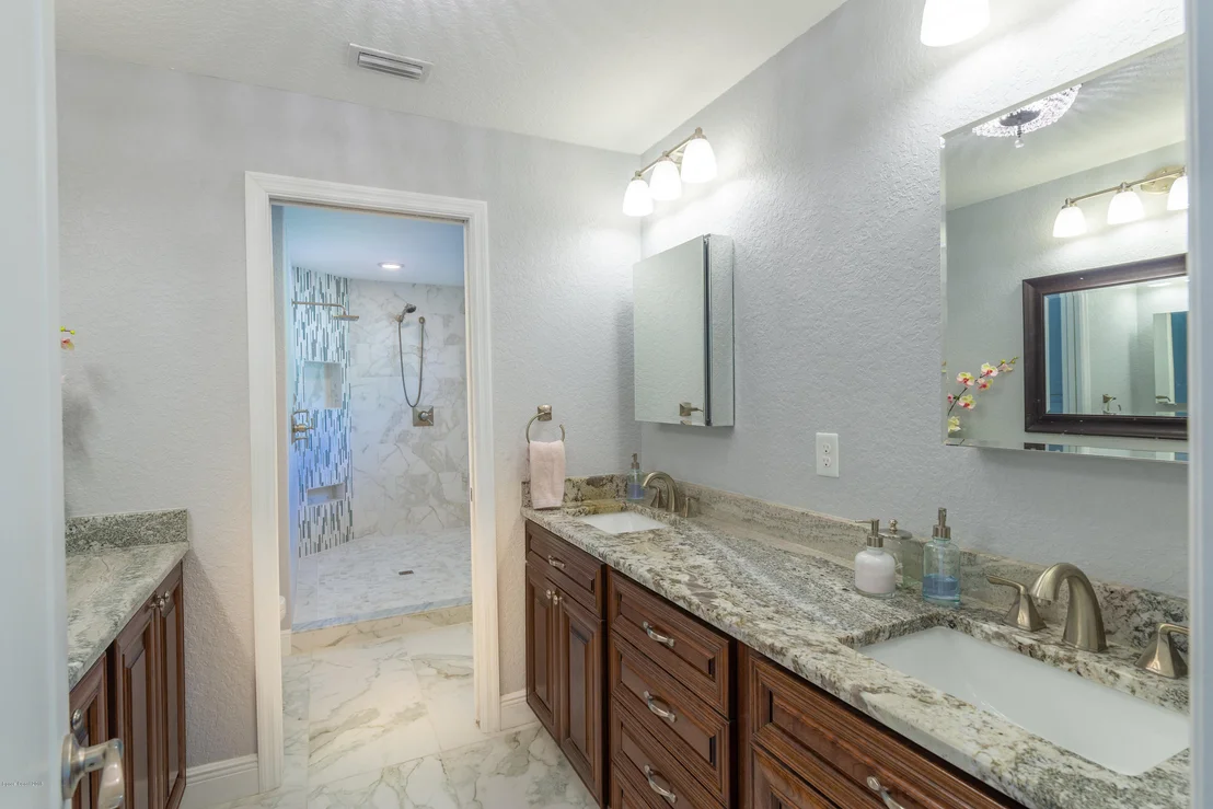 Photo of 4103 Deerwood Trail