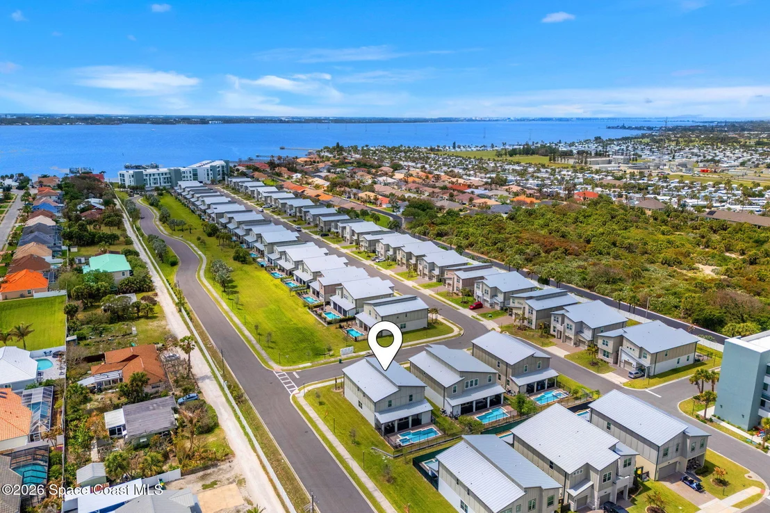 Photo of 495 Strand Drive
