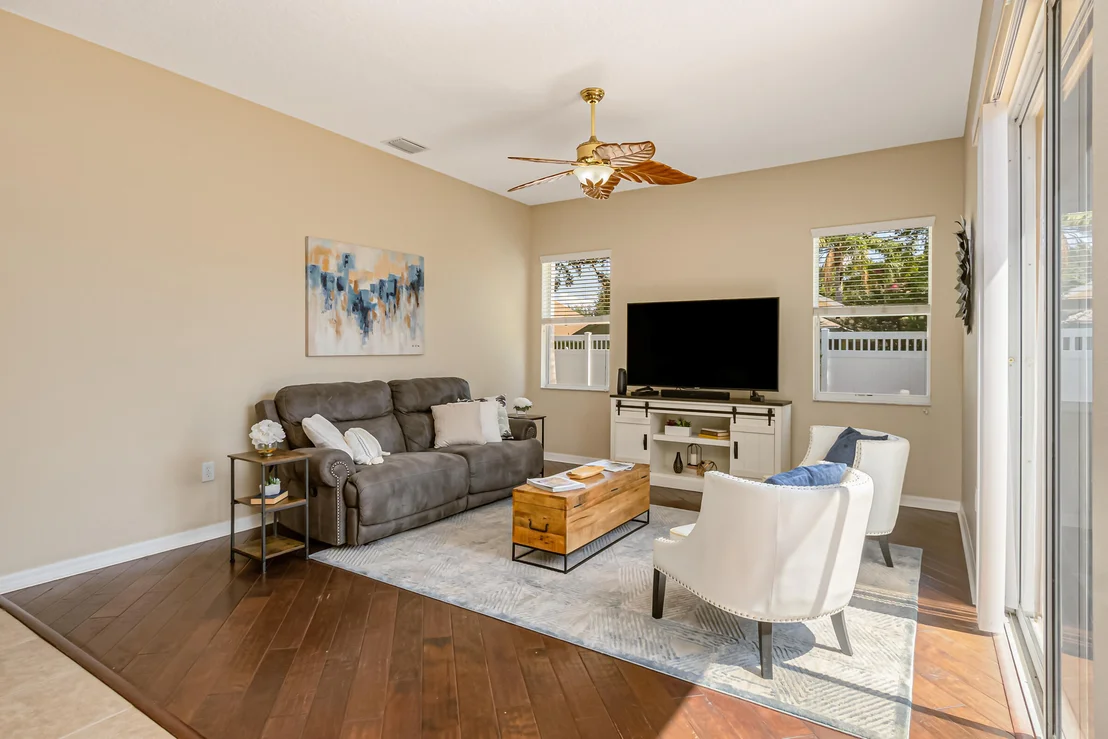 Photo of 472 Wynfield Circle
