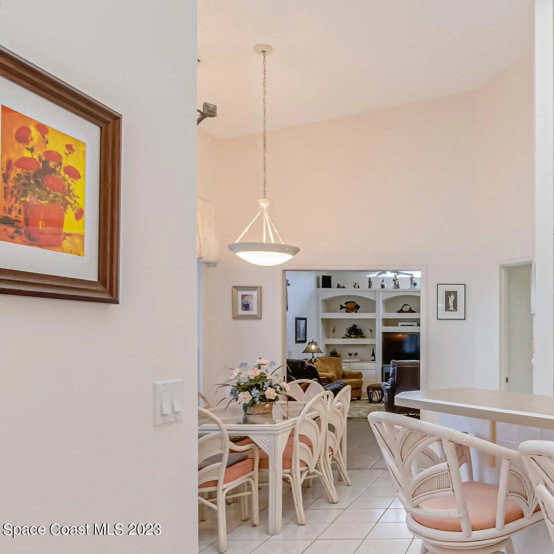 Photo of 986 Somerset Lane