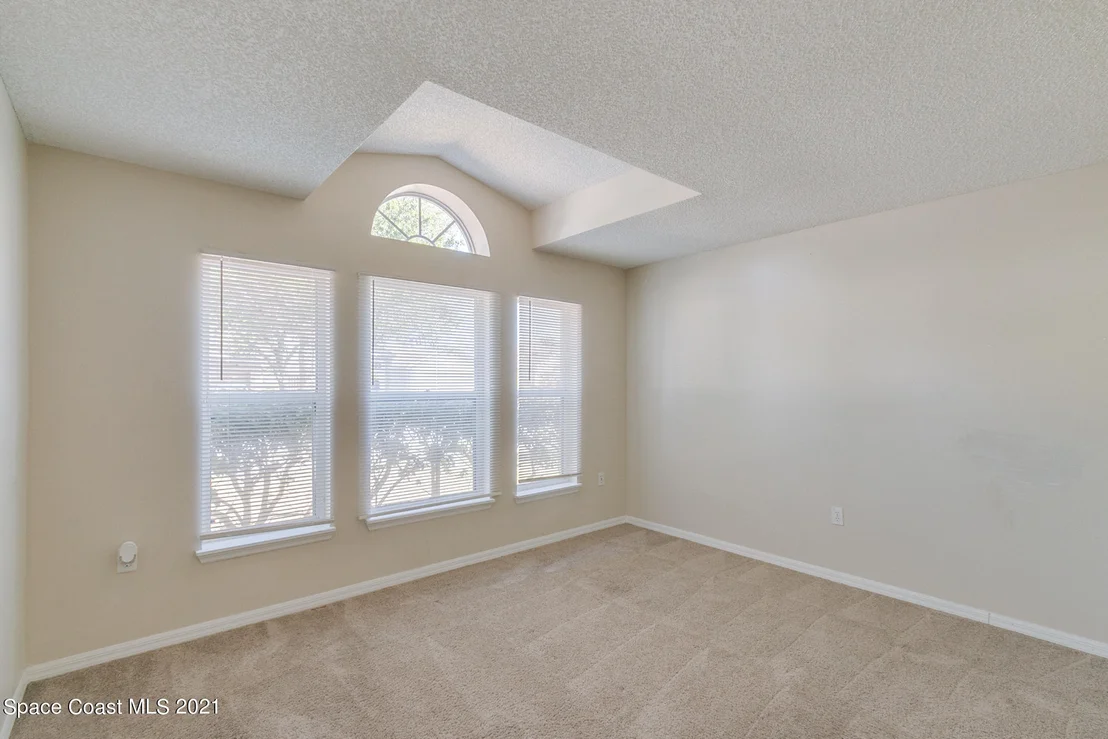 Photo of 8511 Ivanhoe Drive