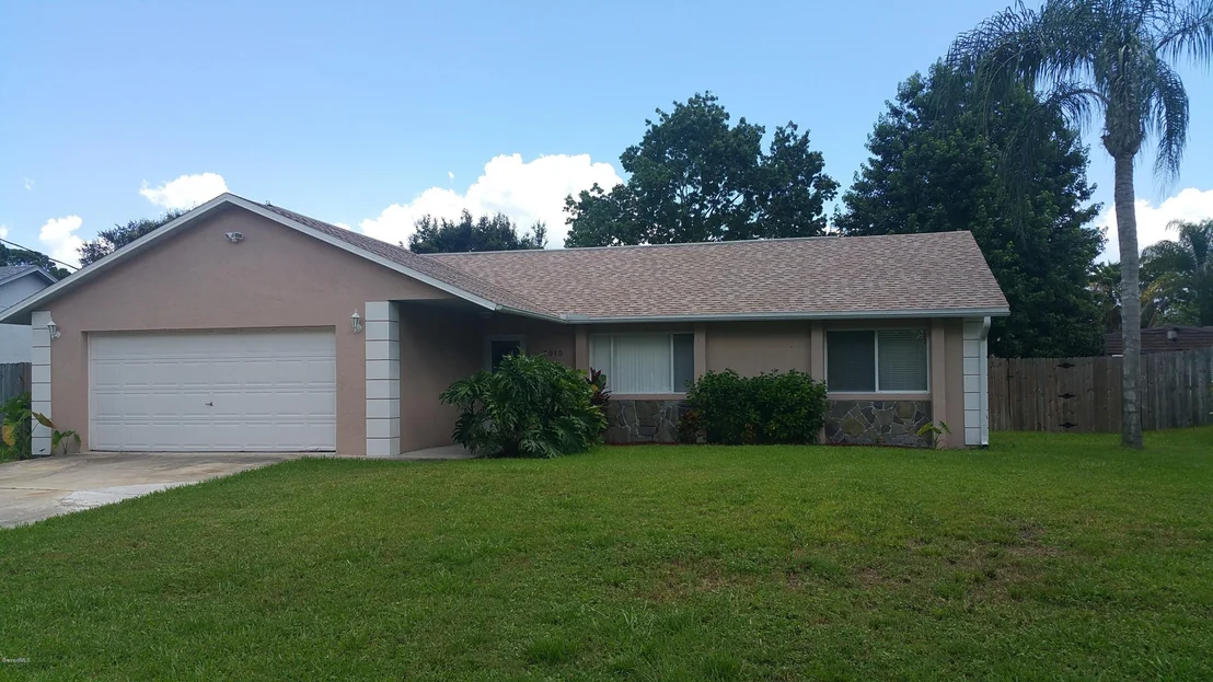 Photo of 7015 Pluto Avenue