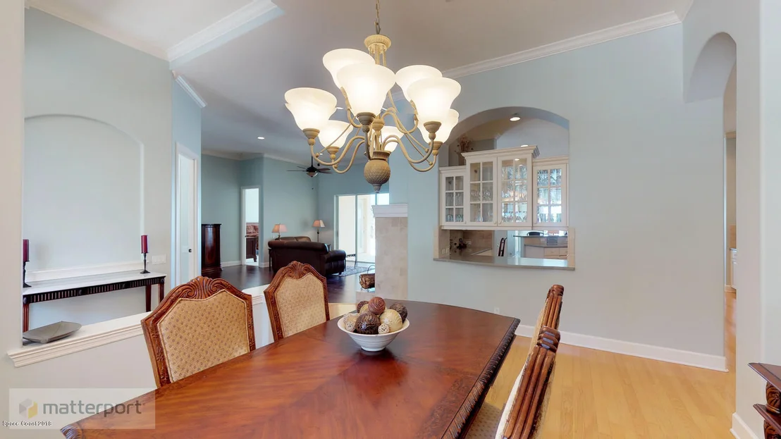 Photo of 3501 N Sylvan Lane