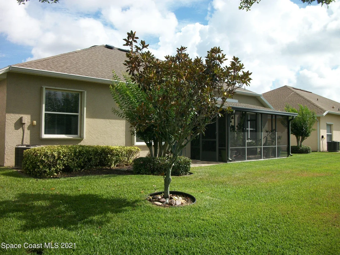 Photo of 1700 Whitman Drive