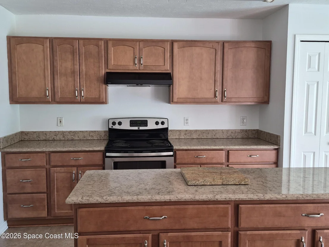 Photo of 2169 Redwood Circle NE