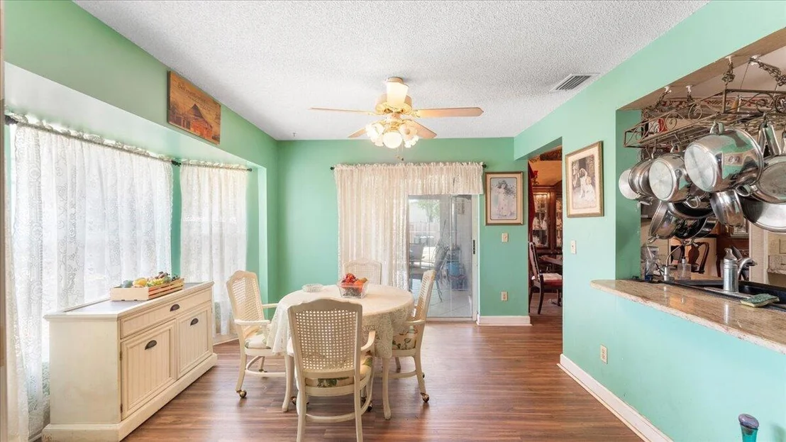 Photo of 5565 Brandon Street