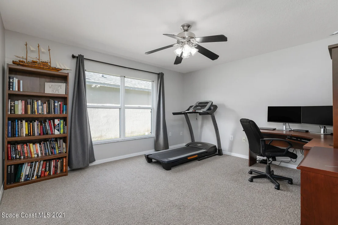 Photo of 3996 Four Lakes Drive