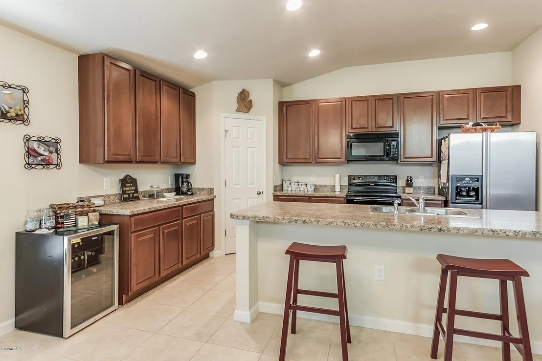 Photo of 956 Whetstone Place