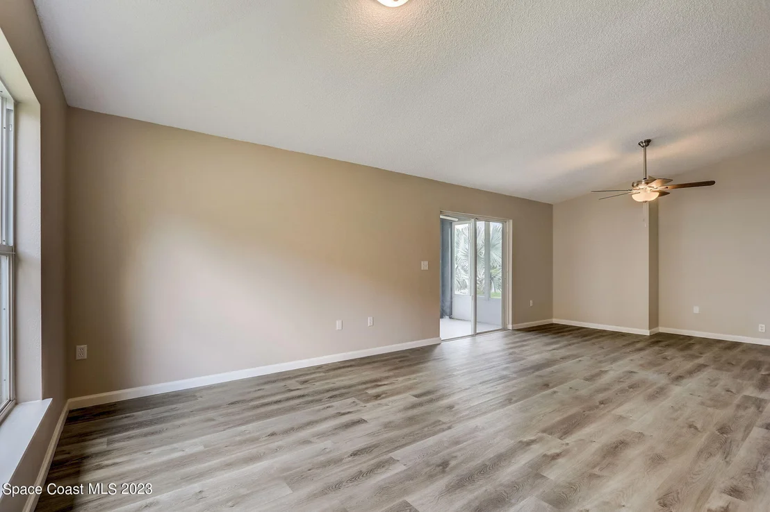 Photo of 520 Wickham Lakes Drive
