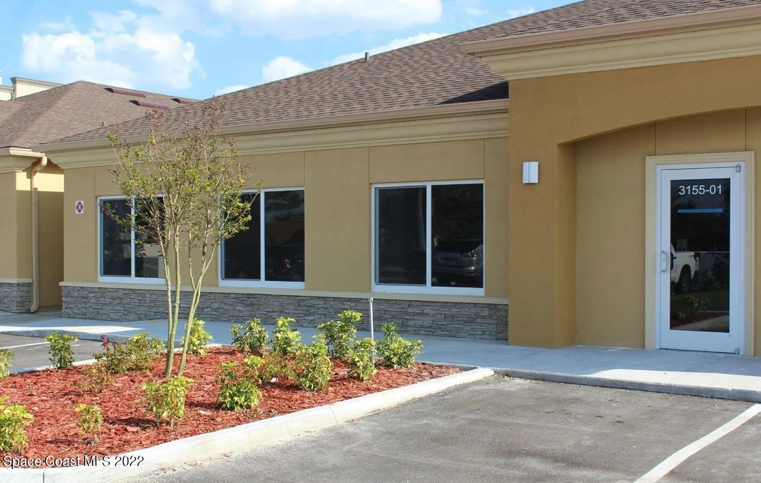 Photo of Unit 101 at 3155 Suntree Boulevard