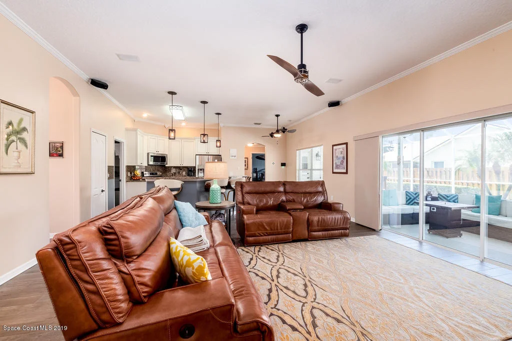 Photo of 1846 Thesy Drive