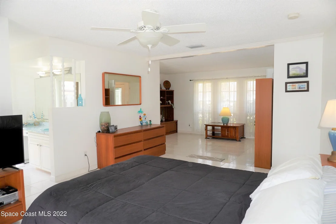 Photo of 710 Hibiscus Drive