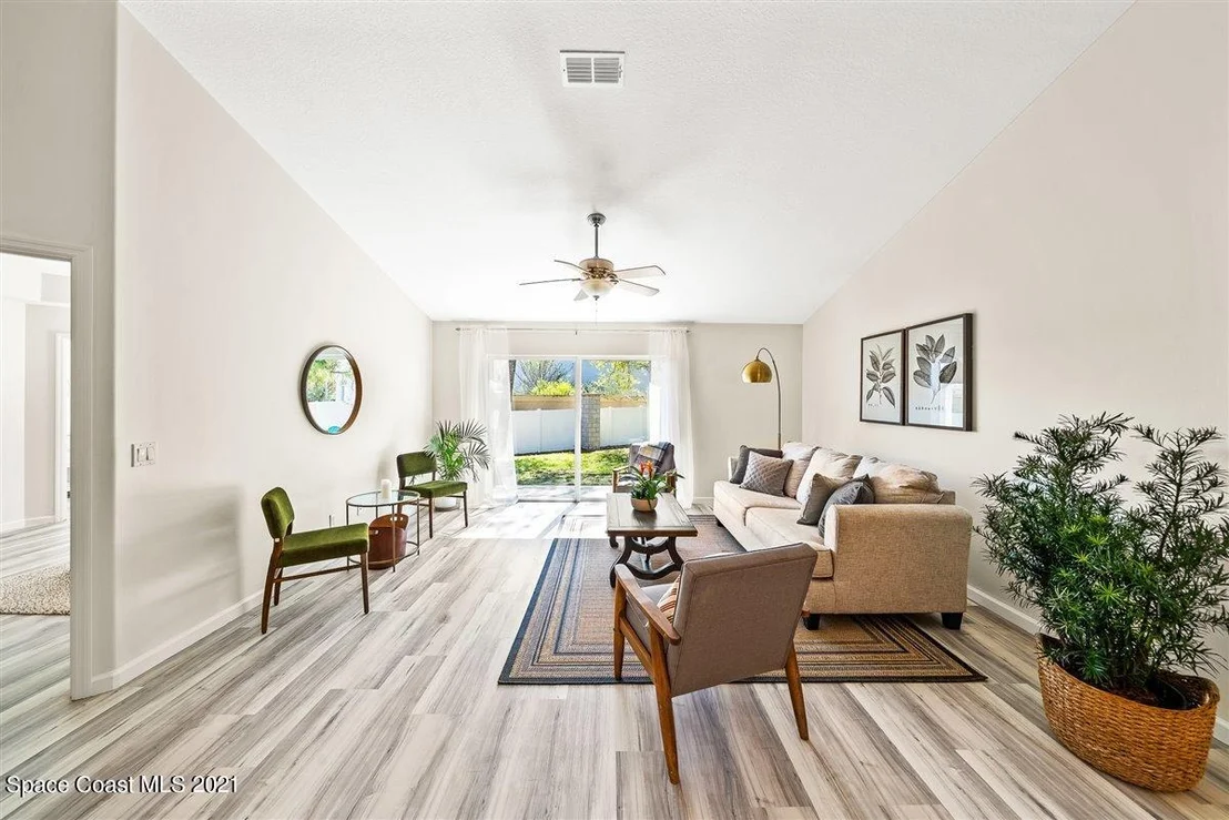Photo of 259 Jeannie Drive