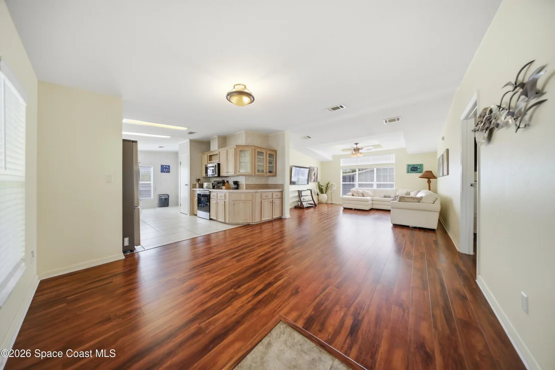 Photo of 235 Outer Drive