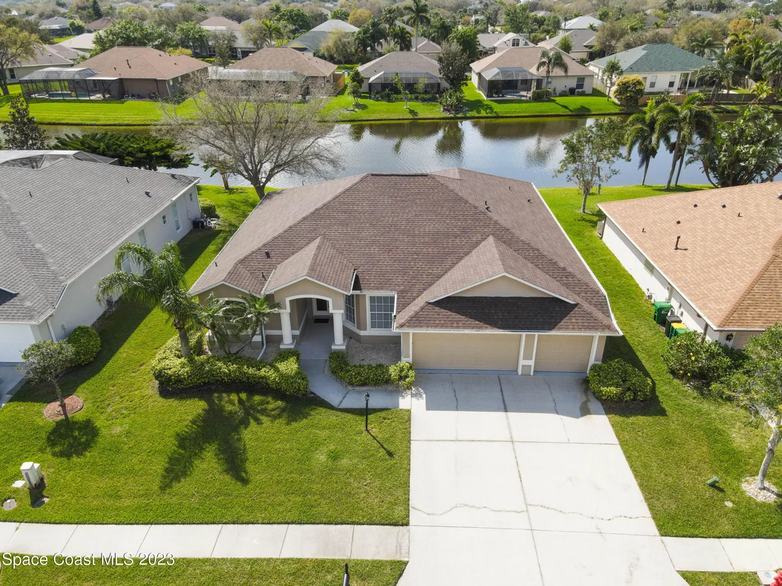 Photo of 2102 Woodfield Circle