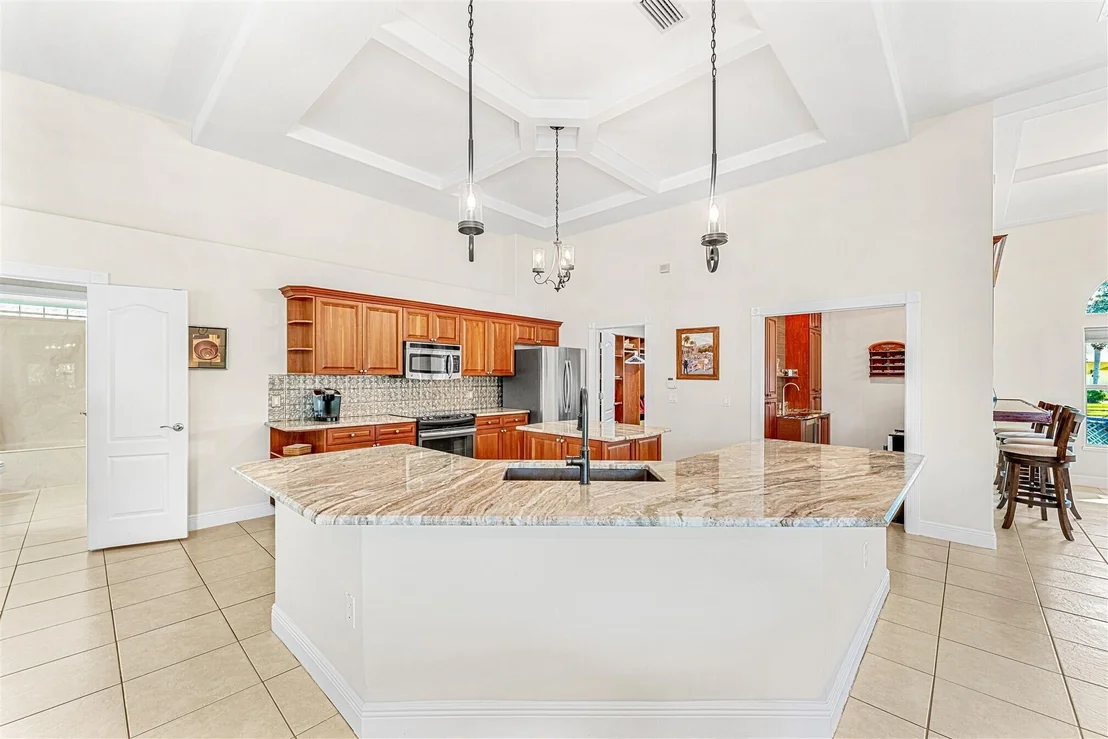 Photo of 1697 E Auburn Lakes Drive N