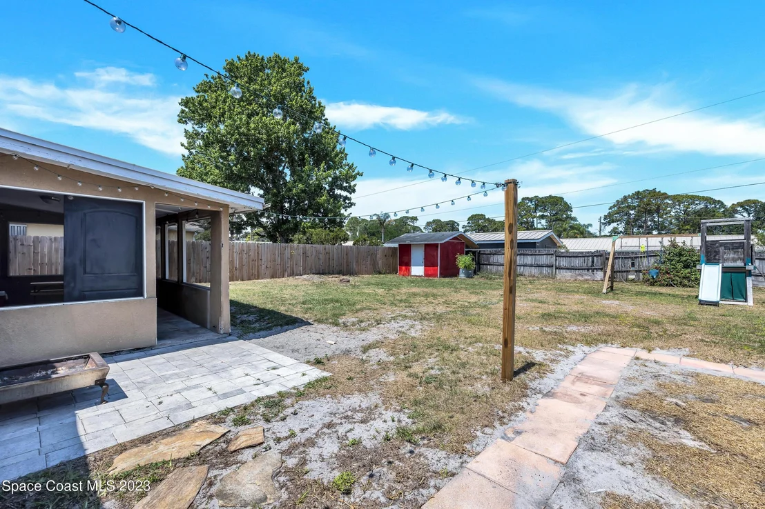 Photo of 5182 Jamaica Road