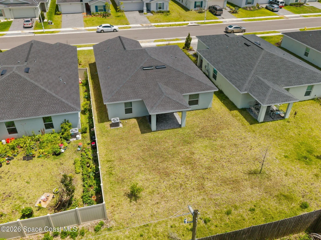 Photo of 826 Dockside Drive SW
