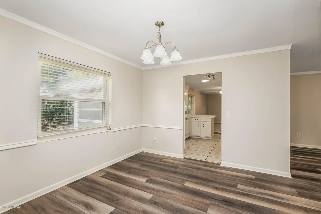 Photo of 993 Sarazen Drive