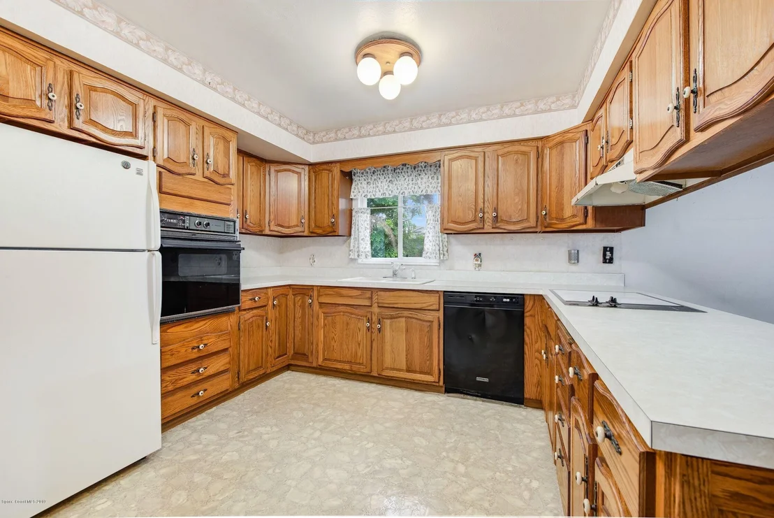 Photo of 307 Hibiscus Trail