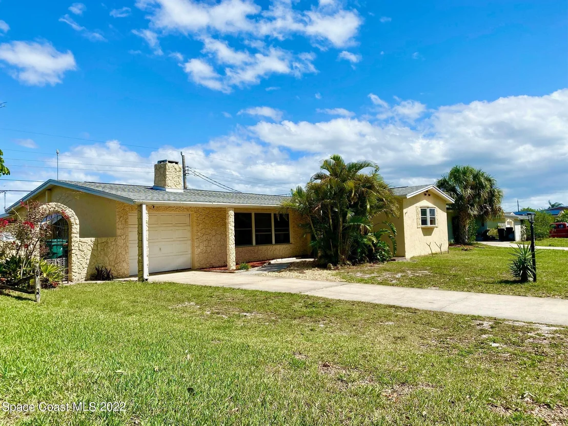 Photo of 1802 Dodge Circle N