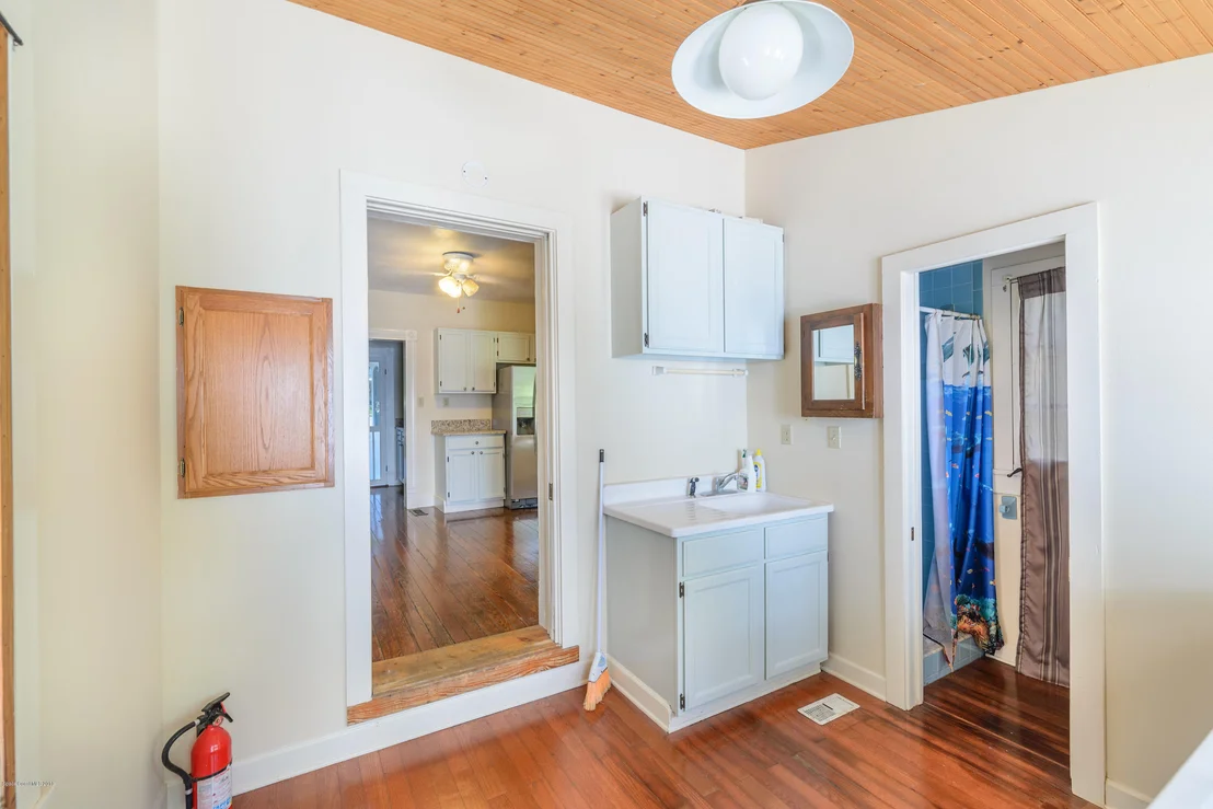 Photo of 36 Barton Avenue