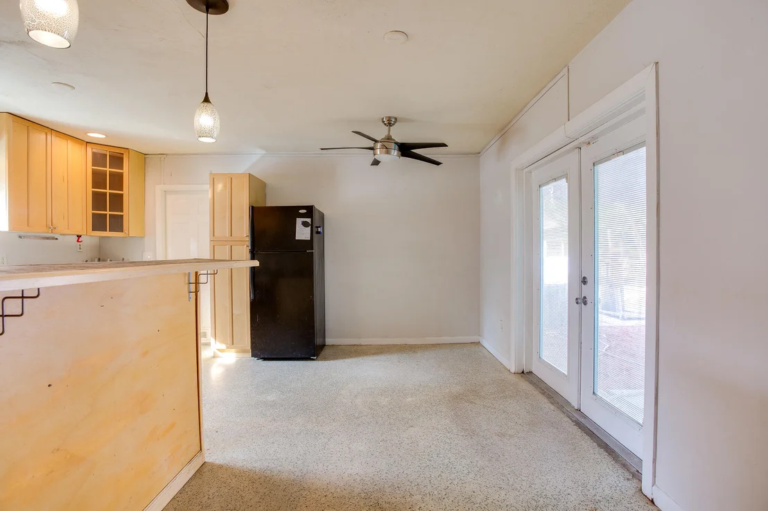 Photo of 2911 Sailfish Street NE
