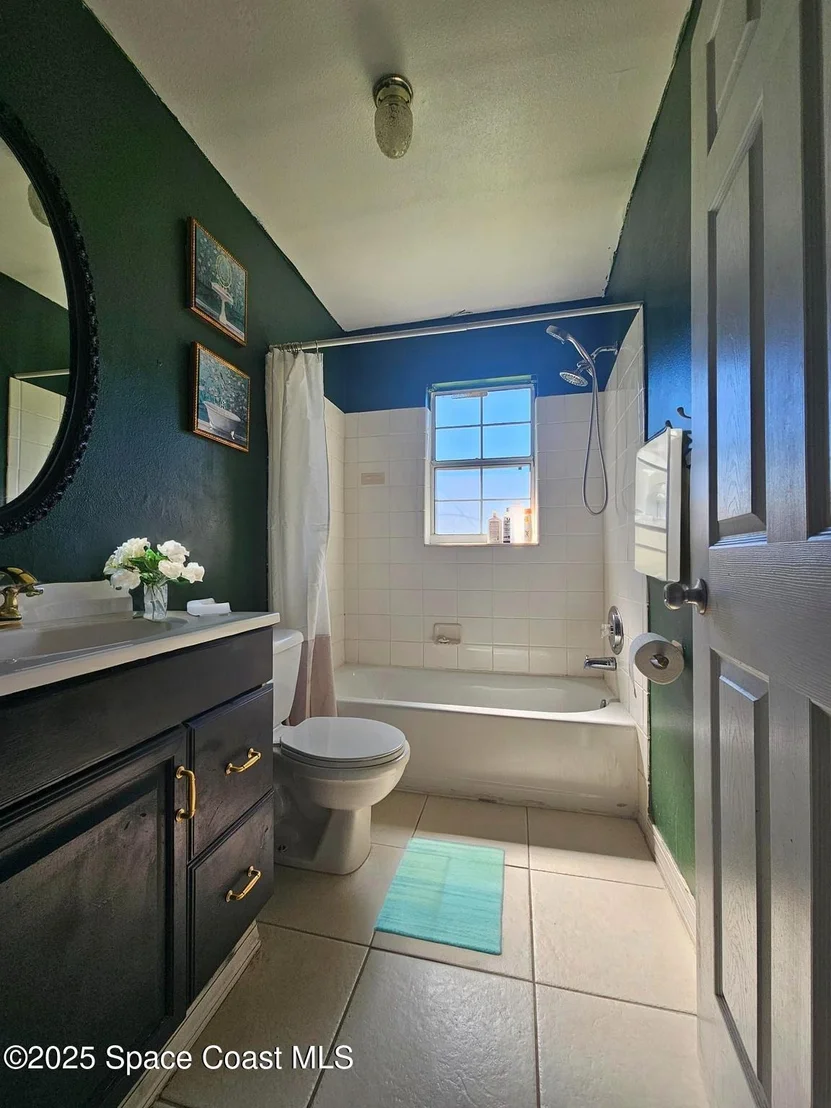 Photo of 5120 Martin Lane