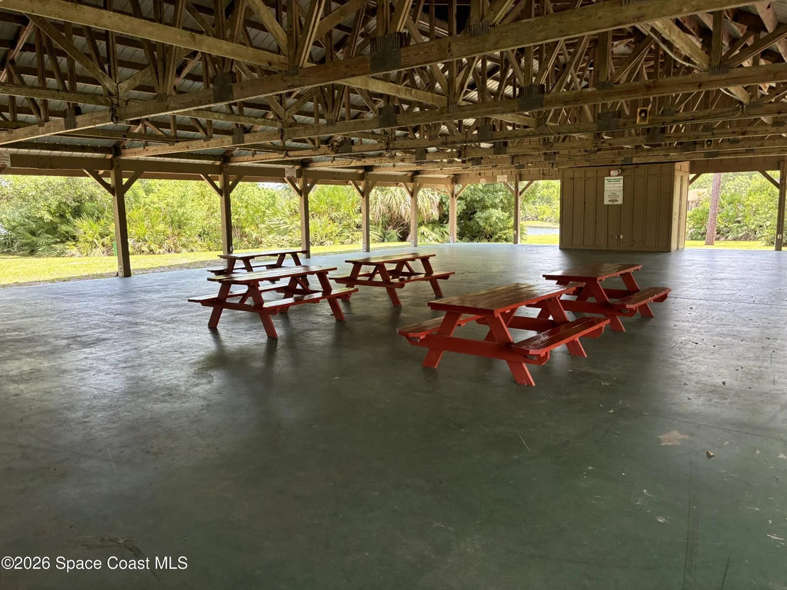 Photo of 4693 Canard Road