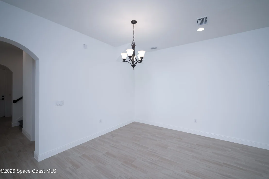 Photo of 2242 Salew Street