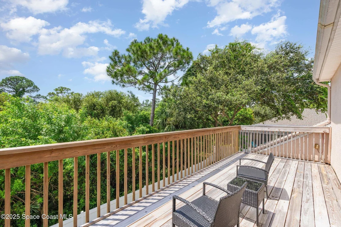 Photo of 330 Chennault Lane