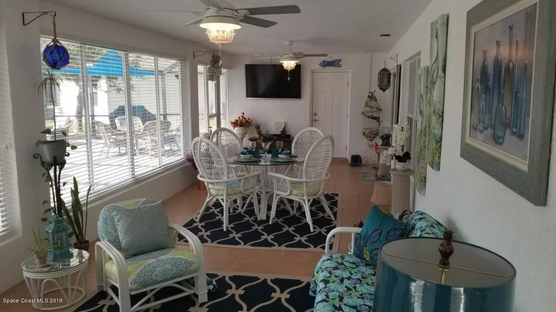 Photo of 835 Laurel Drive