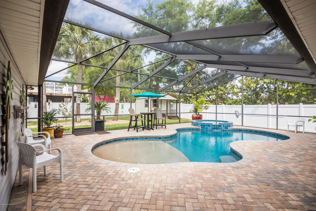 Photo of 415 Rockledge Drive