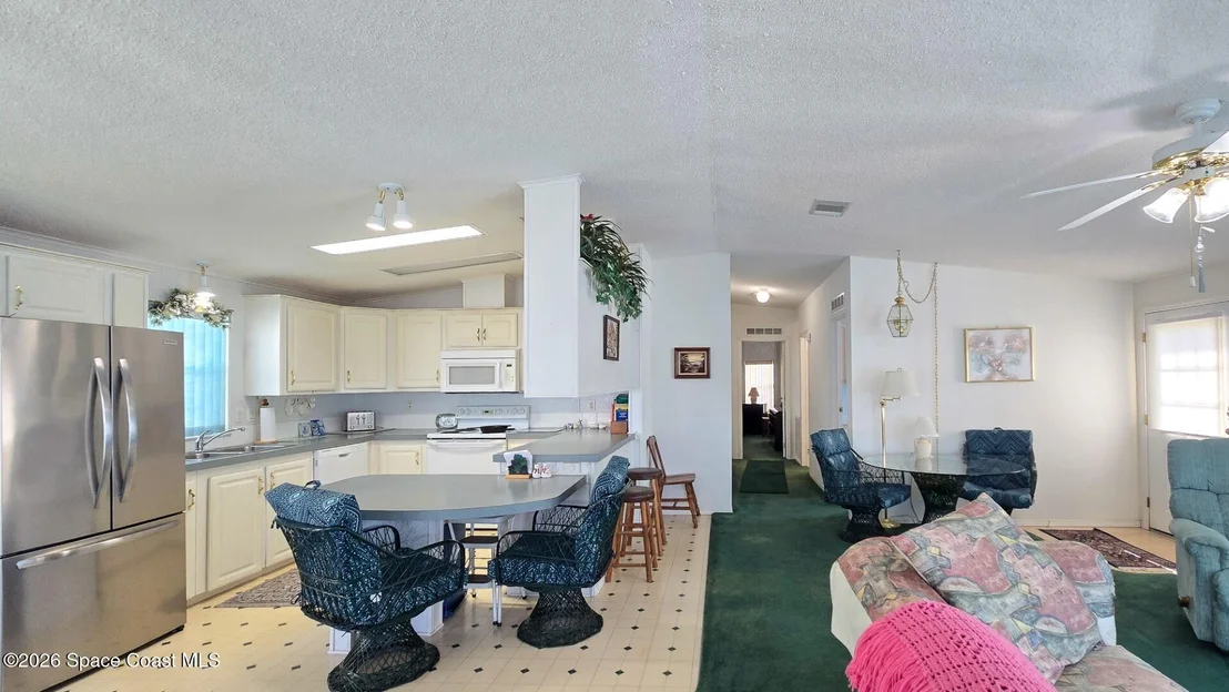 Photo of 306 Buttonwood Court