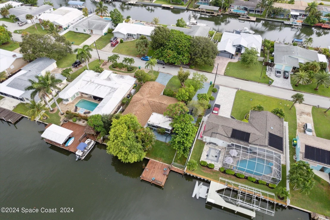 Photo of 363 Carmine Drive