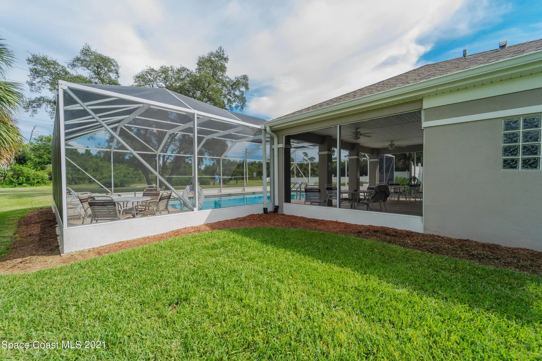 Photo of 2100 Spring Creek Circle NE