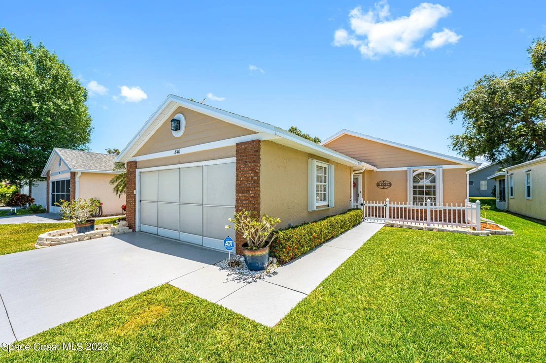 Photo of 840 Cross Lake Drive