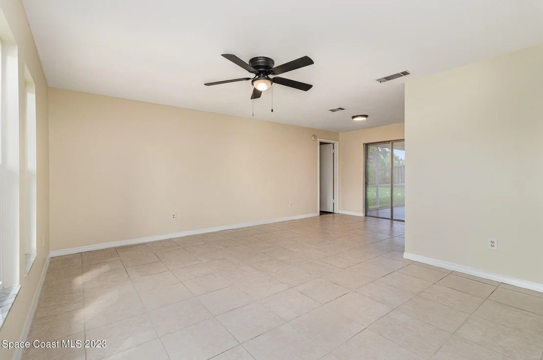 Photo of 649 Croton Road
