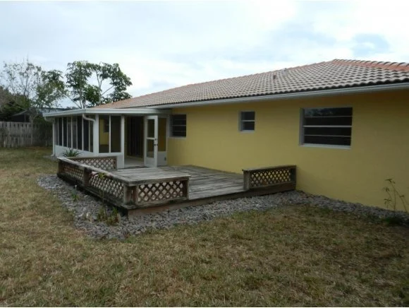 Photo of 155 Lee