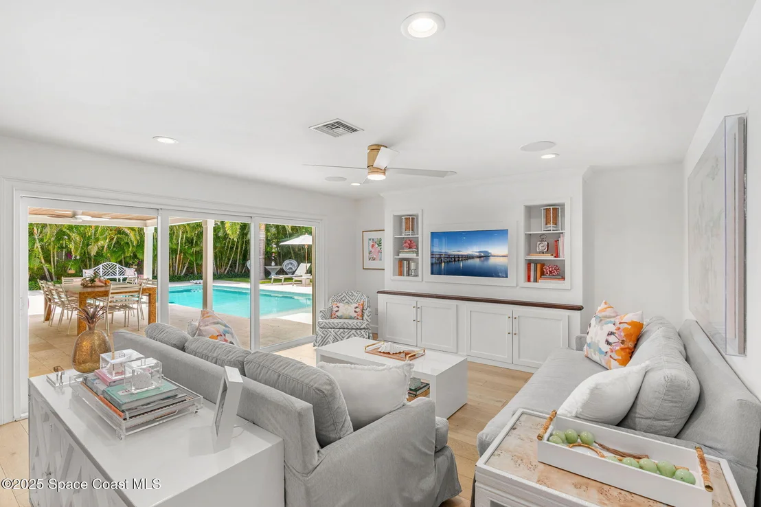 Photo of 606 Hibiscus Trail