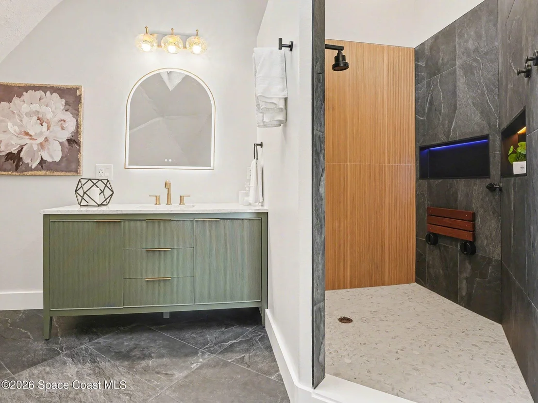 Photo of 4045 Jake Avenue