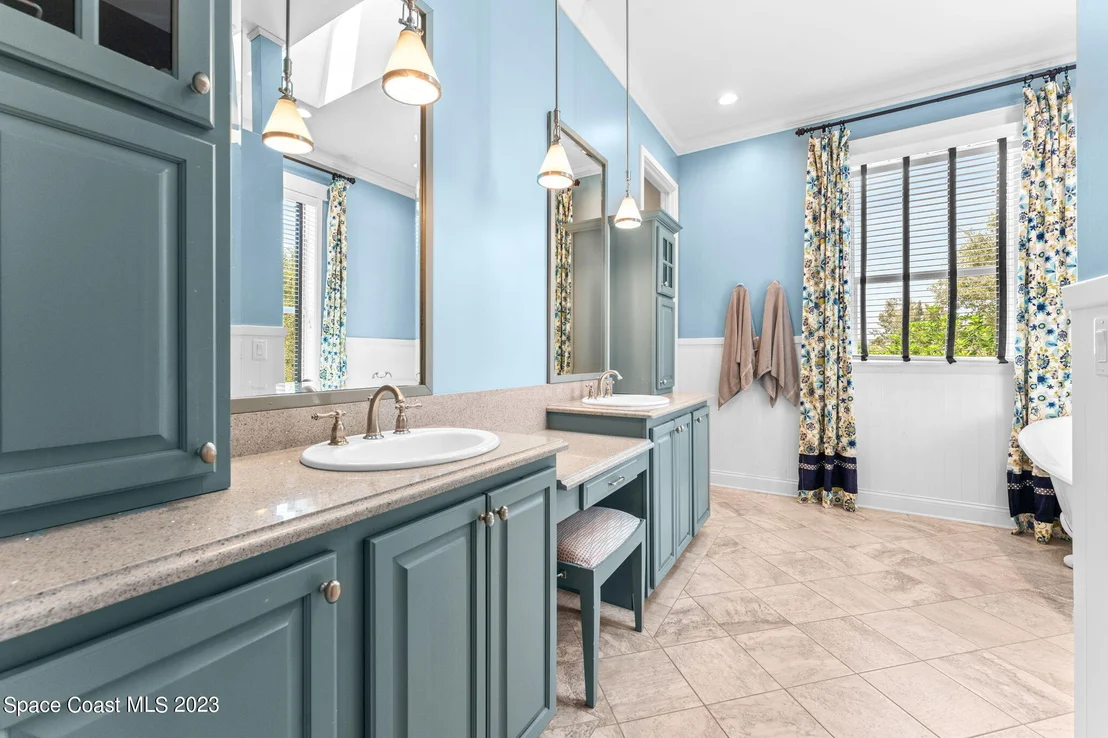Photo of 891 Peregrine Drive